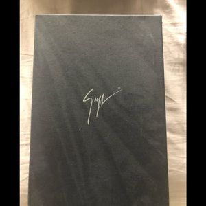 Suede Giuseppe clutch with wristlet gold chain!